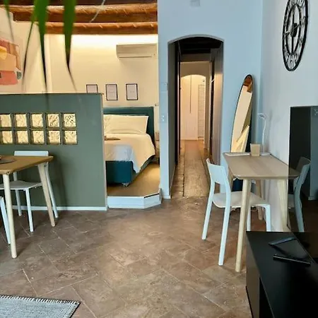 Splendido Bilocale In Via Madonnina, Zona Brera Apartment