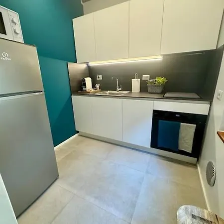 公寓 Splendido Bilocale In Via Madonnina, Zona Brera